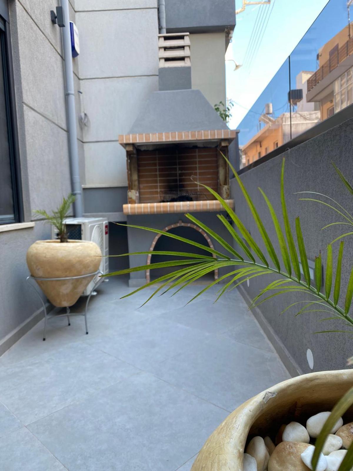 Ivory Style Maisonette Near Downtown Villa Ираклио Екстериор снимка