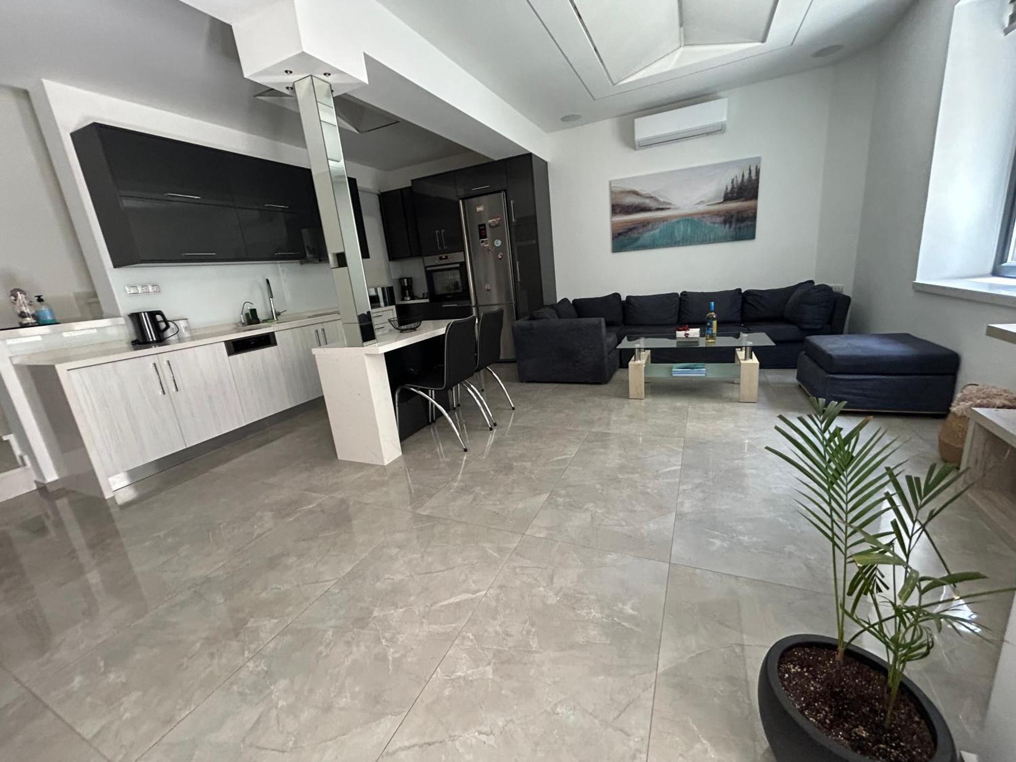 Ivory Style Maisonette Near Downtown Villa Ираклио Екстериор снимка
