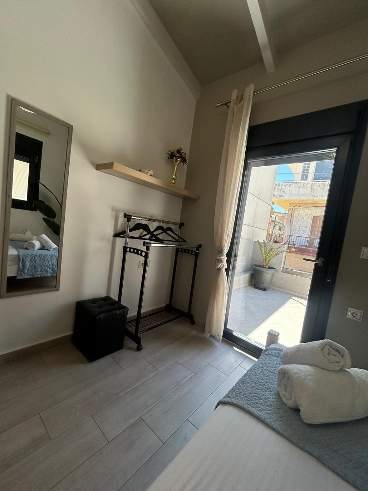 Ivory Style Maisonette Near Downtown Villa Ираклио Екстериор снимка